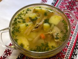 суп з галушками